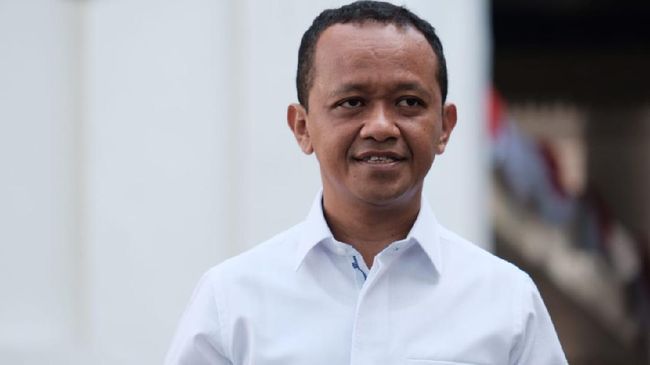 Bahlil Membuka pertanyaan tentang penyebab PHK di industri TPT