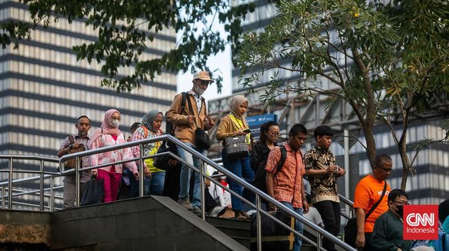 Pandemi Covid-19 Dituding Penyebab Penurunan Kelas Menengah