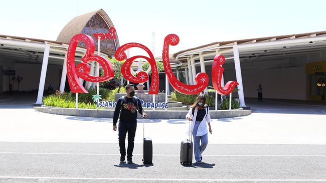 Pekerja Bandara I Gusti Ngurah Rai Mogok 3 Hari Buntut Kata ‘Venture’