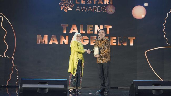 Konsisten Praktikan Prinsip ESG, Telkomsel Raih Lestari Awards 2024