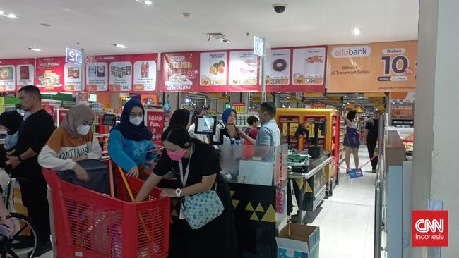 Jelang Hari Kemerdekaan, Transmart Kasih Diskon 50% + 20% Seharian