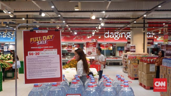 Awal Bulan Belanja Hemat di Transmart Complete Day Sale, Diskon 50% + 20%