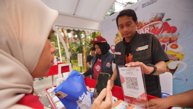 Omzet Klaster Usaha Telur Asin Abinisa Meroket Berkat Pemberdayaan BRI