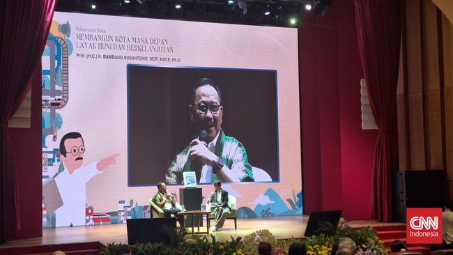 Mantan Bos IKN rilis buku panduan tata kota untuk peserta pemilu 2024