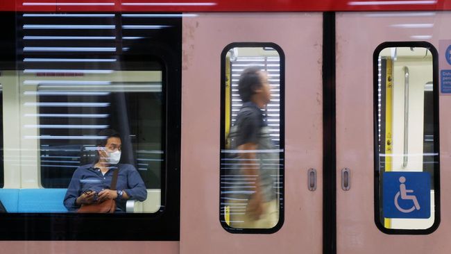 11 Perjalanan Kereta Api Sempat Berhenti Sementara Akibat Gempa Bandung