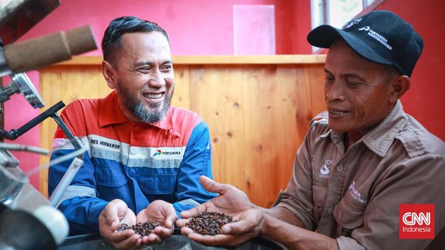 Pertamina Bantu Kelompok Tani Kaltim Bangun Kawasan Eduwisata Kopi Luwak