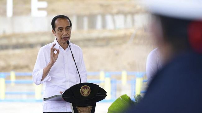 Jokowi Resmikan Smelter Tembaga Freeport Indonesia di Gresik