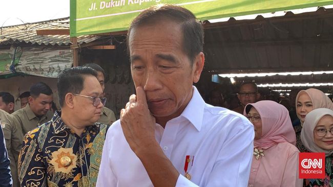 Jokowi Tepok Jidat Hitung Emas Freeport Dibawa ke Luar Negeri 50 Tahun