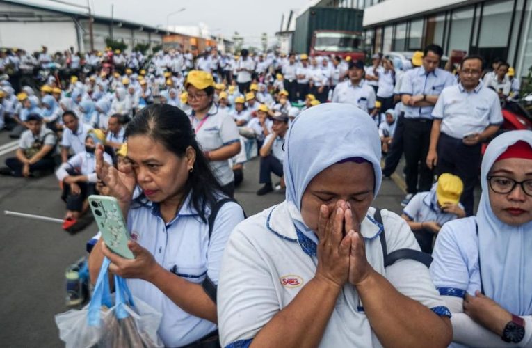 Badai PHK Menerpa, Bisakah Mimpi Ekonomi Terbang 8 Persen Terwujud?