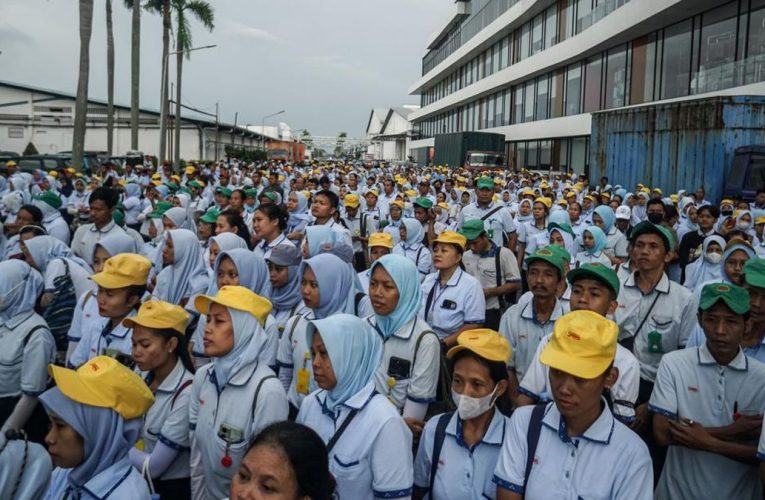 Temui Karyawan, Bos Sritex Nangis Sampaikan Salam Perpisahan