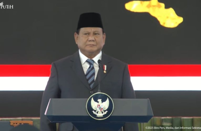 Prabowo Turunkan Tiket Pesawat dan Tarif Tol 2 Minggu Saat Lebaran