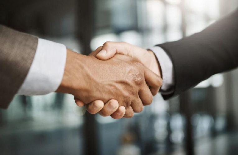 Fokus FWD Insurance coverage pada Nasabah Antar Raih Penghargaan Internasional