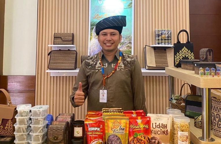 Rumah Peradaban Perubahan Limbah Jadi Peluang Kerja Wanita & Warga