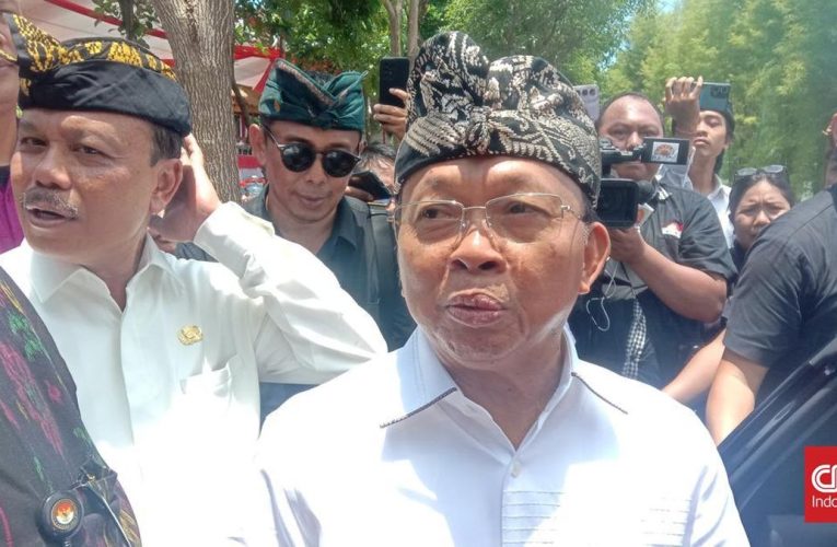 Gubernur Bali Larang Produksi-Jual Air Minum Kemasan di Bawah 1 Liter