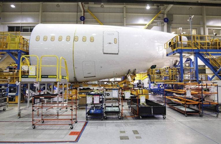 Harga Pesawat Boeing dan Airbus Makin Mahal Imbas Tarif Trump