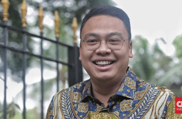Wamenkomdigi Angga Raka Prabowo Jadi Komut Telkom Baru