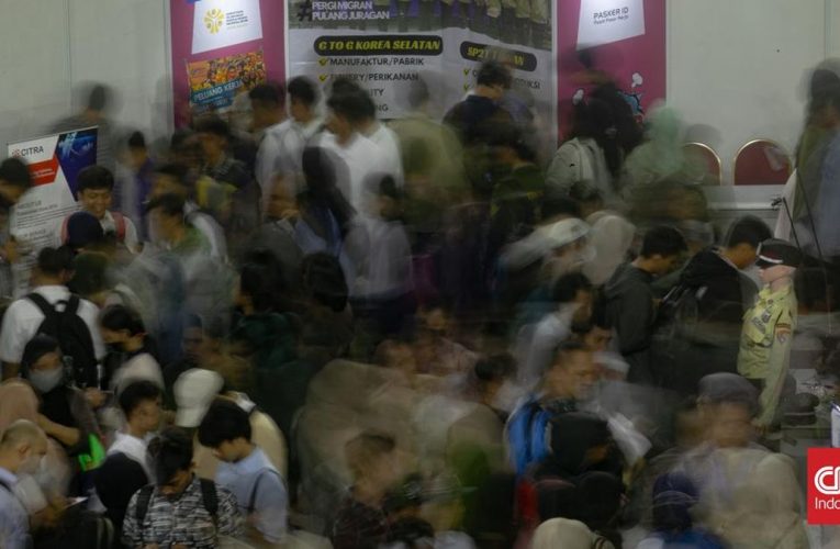 Harapan Para Penganggur Mencari Lowongan Lewat Bursa Kerja