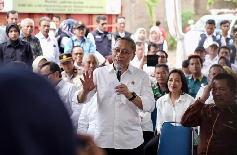 Menko Zulhas Bangga Kopdes Merah Putih Bumi Sari Lampung Beroperasi
