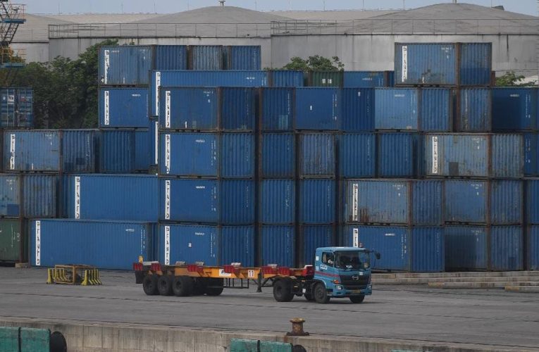 Surplus Neraca Dagang RI US$0,16 M April 2025, Terendah dalam 60 Bulan