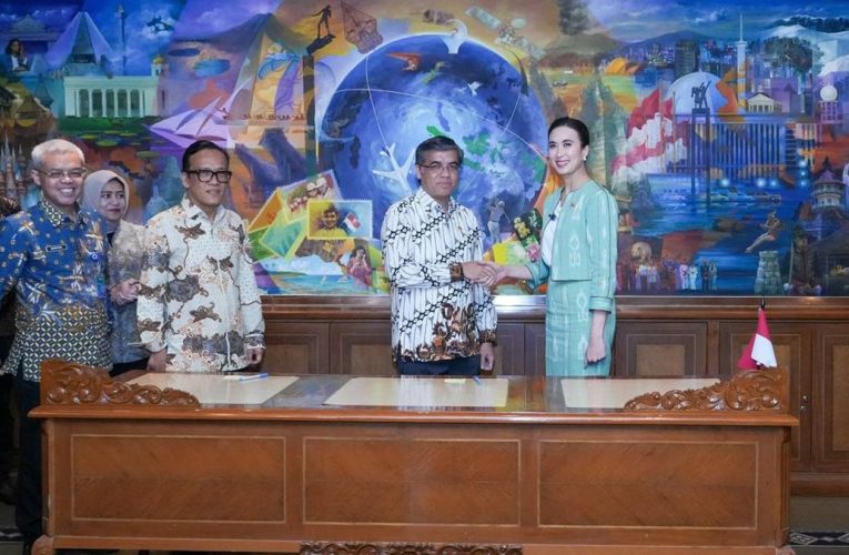 Kemnaker & Kemenpar Jalin Kerja Sama Dorong Daya Saing SDM Pariwisata
