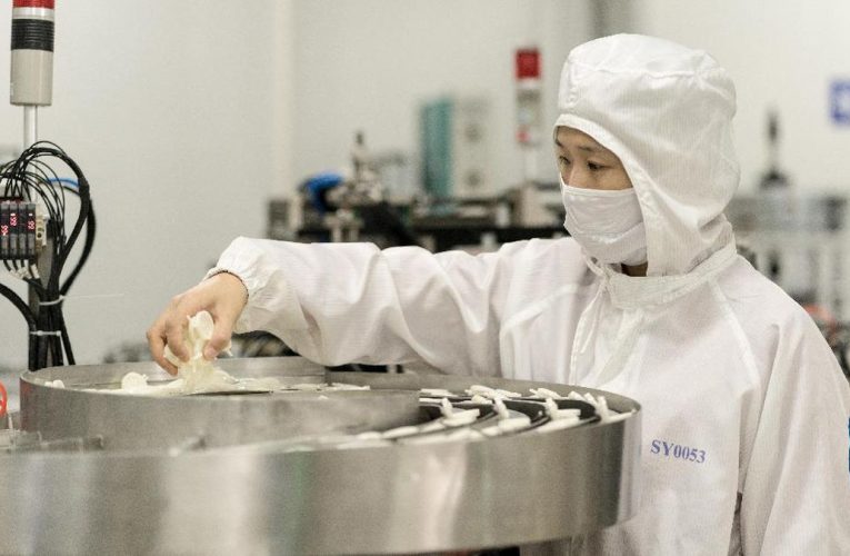Kena Imbas Tarif Trump, Aktivitas Pabrik China Menyusut pada Mei 2025