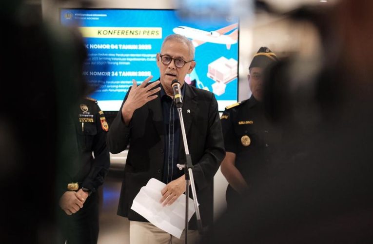 Kemenkeu Bebaskan Bea-Pajak 1.800 Barang Jemaah Haji Senilai Rp2,4 M