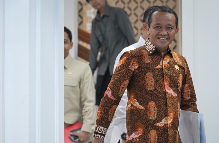 Pernyataan Lengkap Bahlil Soal Cabut Izin Pertambangan di Raja Ampat