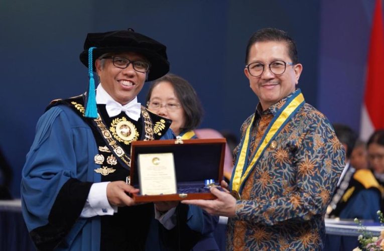 Freeport Raih Penghargaan ITB atas Kontribusi di Pendidikan dan SDM