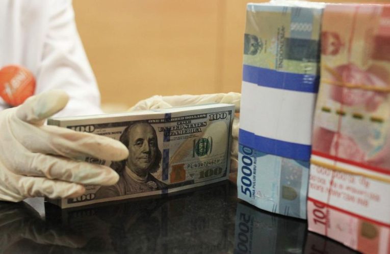 Rupiah Melemah ke Rp16.340 Sore Ini
